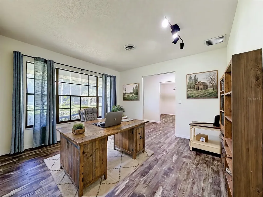 900 NE 165th Street Citra FL 32113