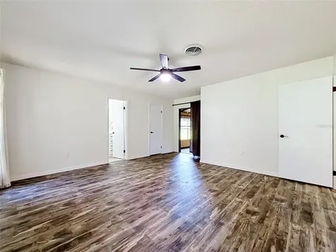 900 NE 165th Street Citra FL 32113