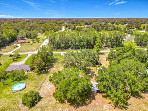 900 NE 165th Street Citra FL 32113