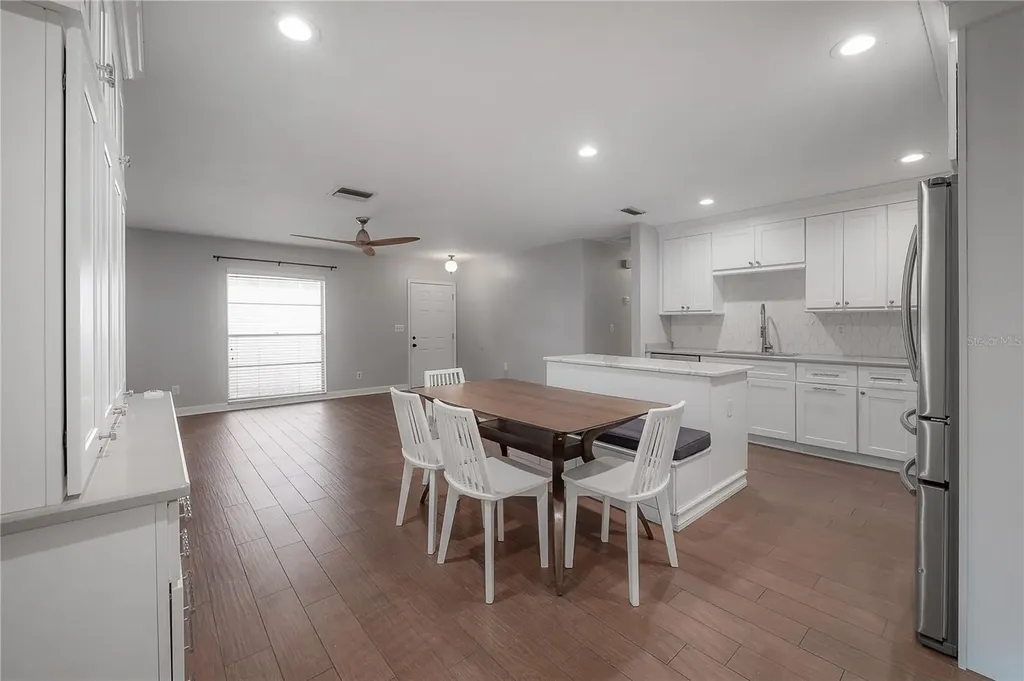 8235 Vassar Circle Tampa FL 33634