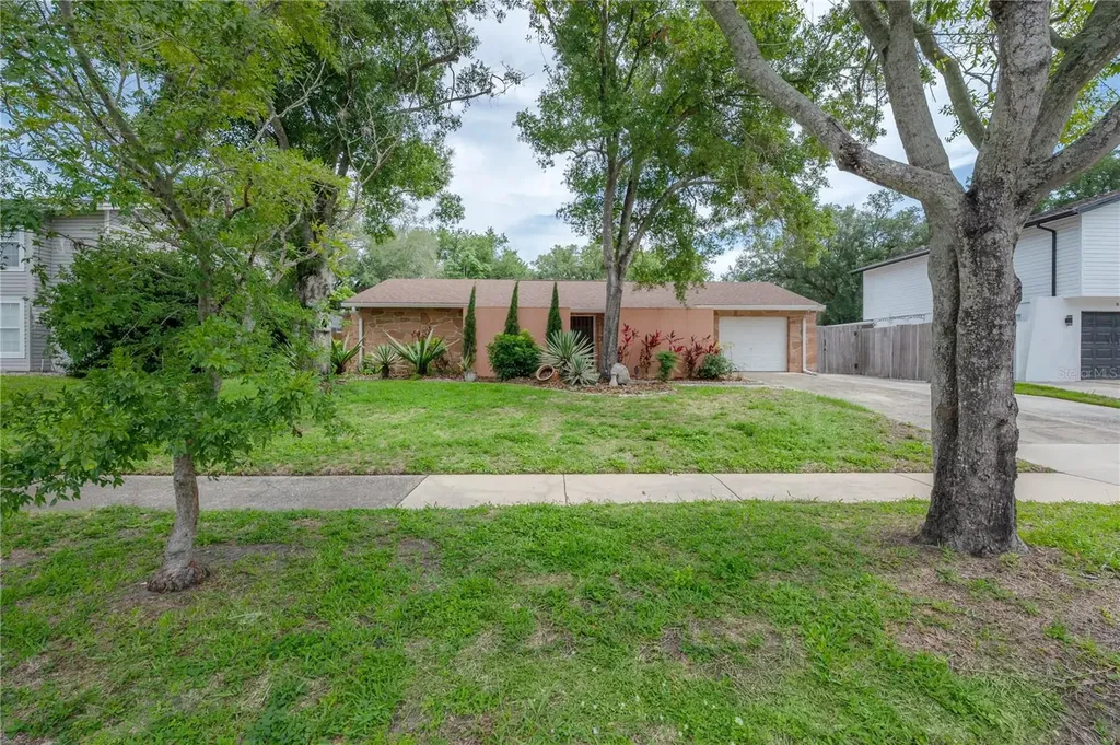 8235 Vassar Circle Tampa FL 33634