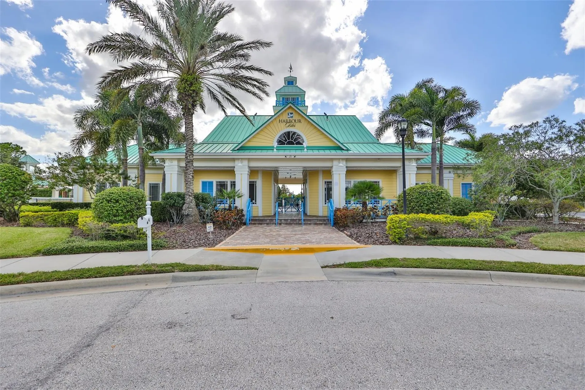 5305 Moon Shell Drive Apollo Beach FL 33572