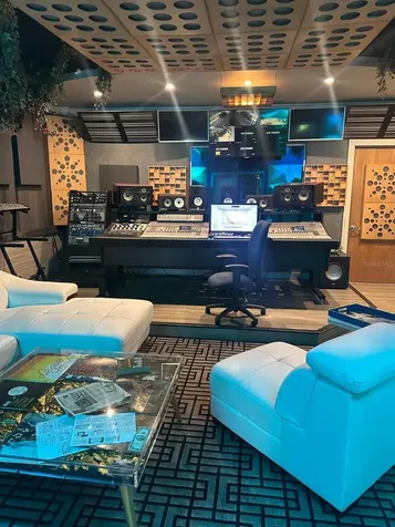 2251 Grand Avenue Fort Myers FL 33901