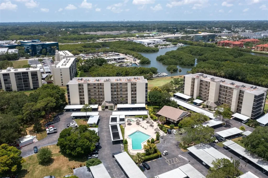 2700 Cove Cay Drive Clearwater FL 33760