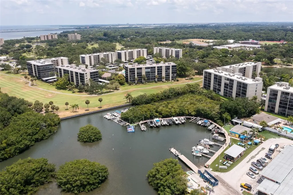 2700 Cove Cay Drive Clearwater FL 33760