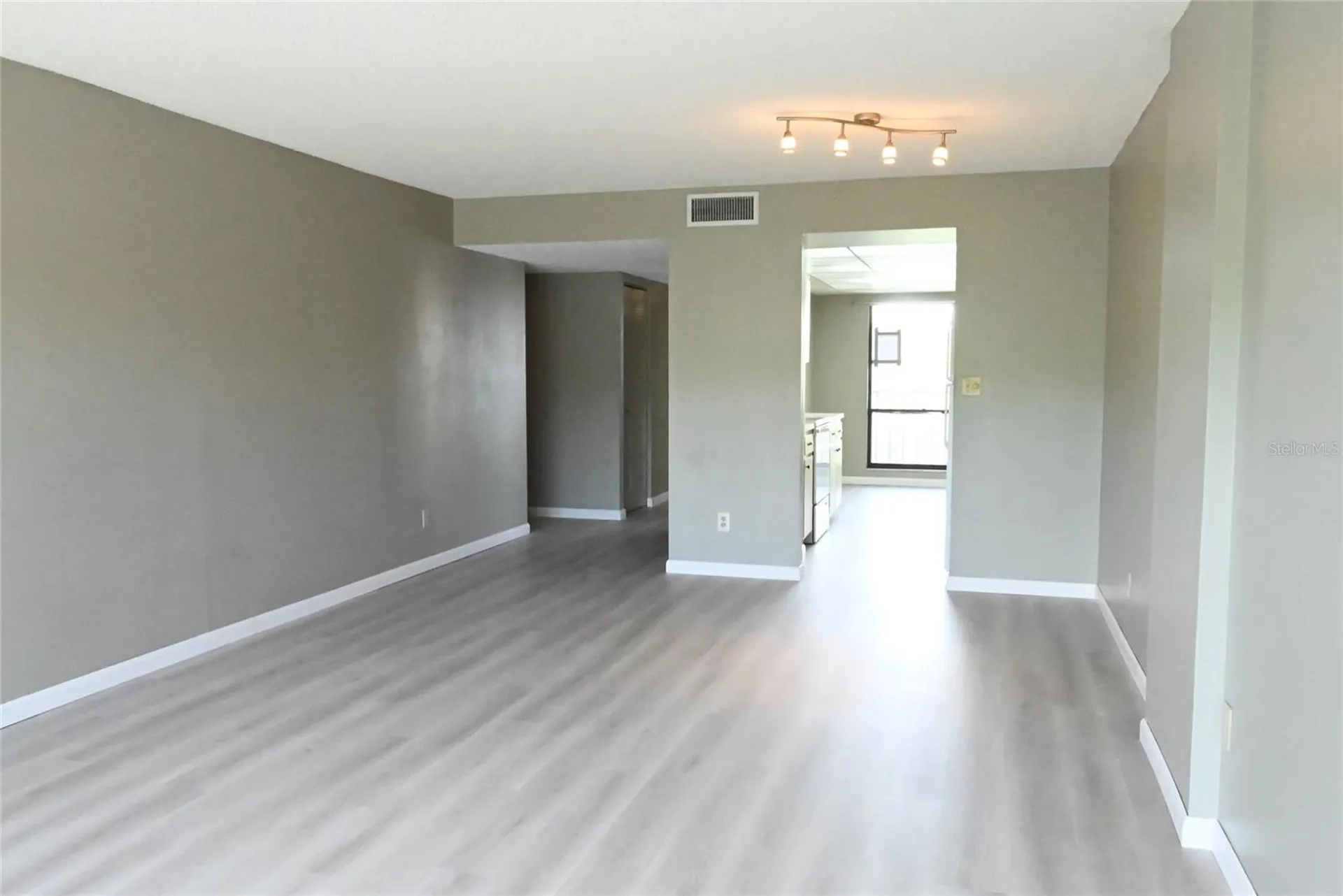 2700 Cove Cay Drive Clearwater FL 33760