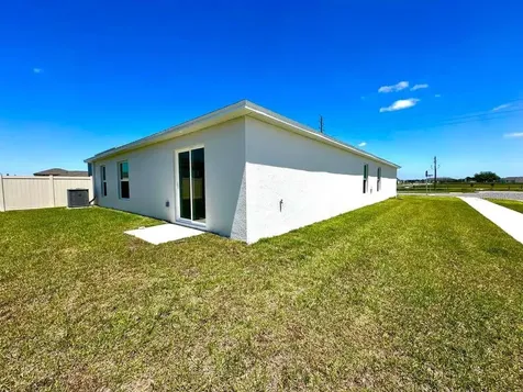 2102 Chris Drive Winter Haven FL 33884