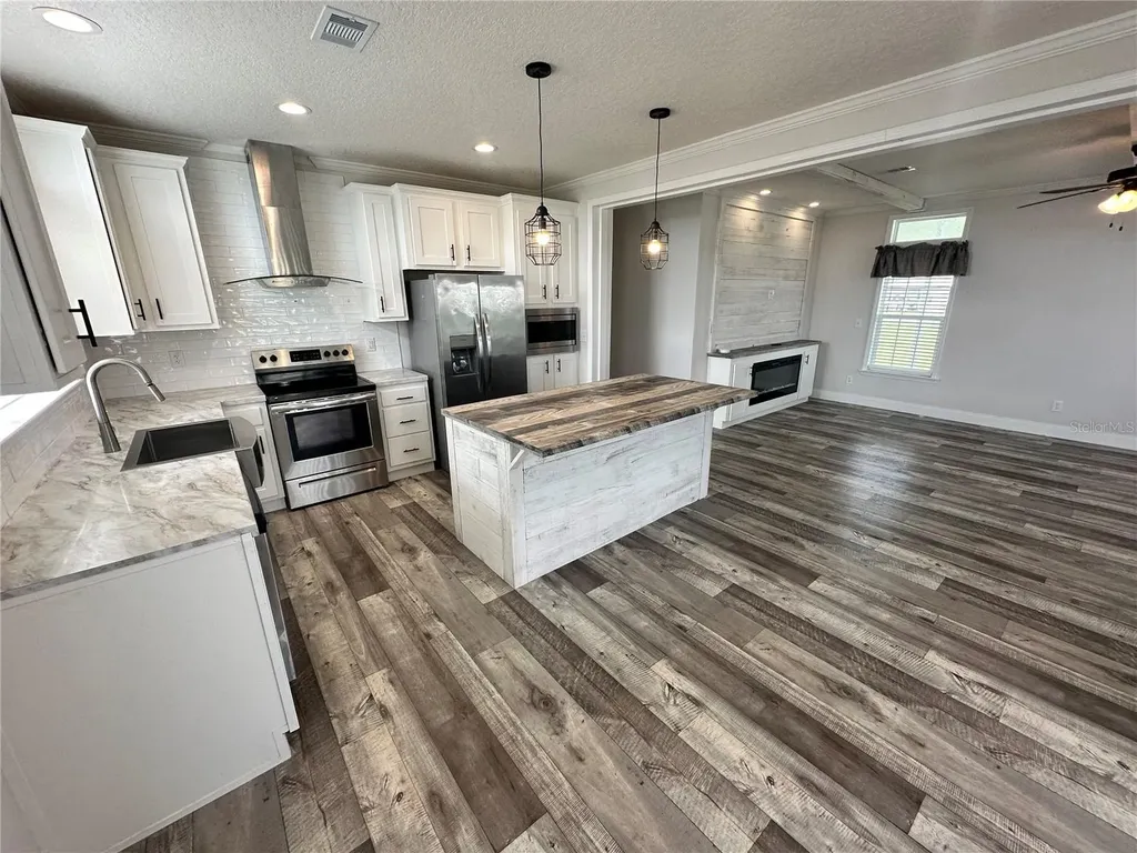 34652 Blue Starling Street Zephyrhills FL 33541