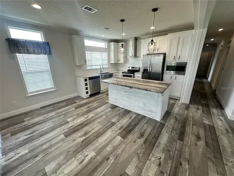 34652 Blue Starling Street Zephyrhills FL 33541