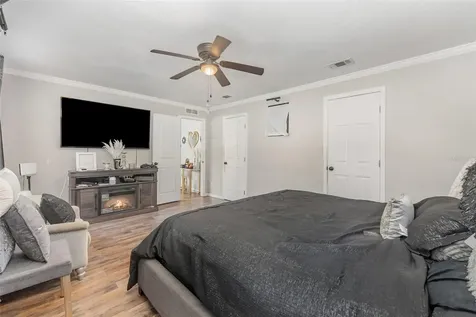 18905 NW 250th Street High Springs FL 32643