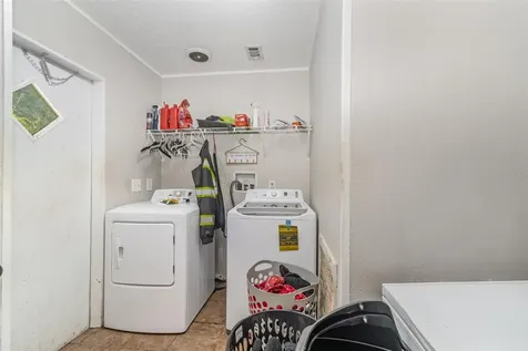 18905 NW 250th Street High Springs FL 32643