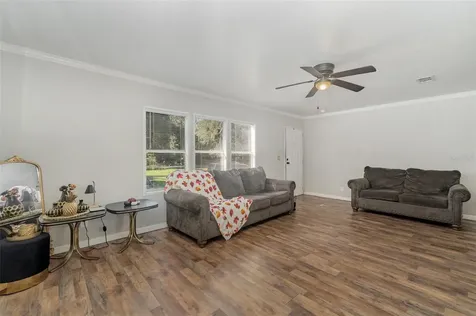18905 NW 250th Street High Springs FL 32643