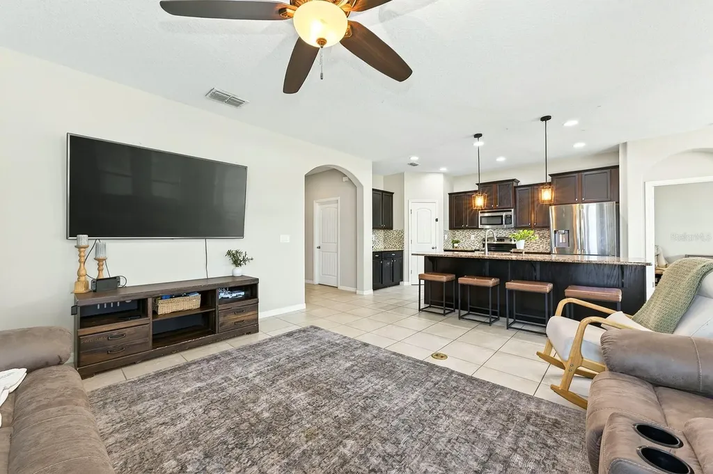4062 Brookshire Circle Eustis FL 32736