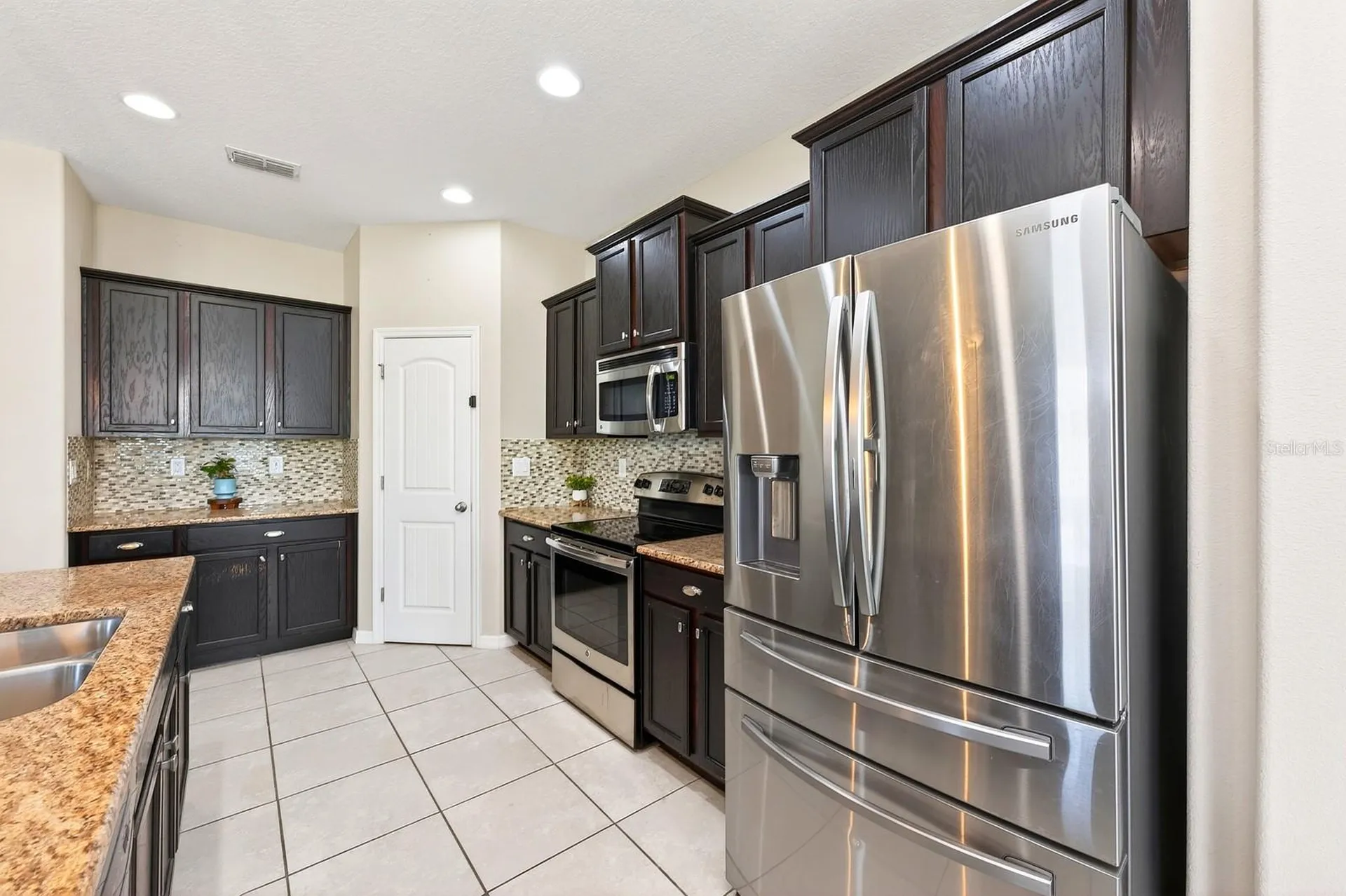 4062 Brookshire Circle Eustis FL 32736