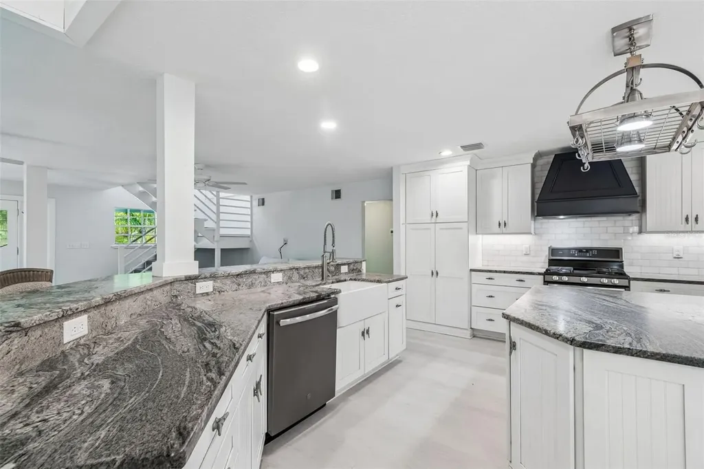 416 Tennessee Avenue Crystal Beach FL 34681