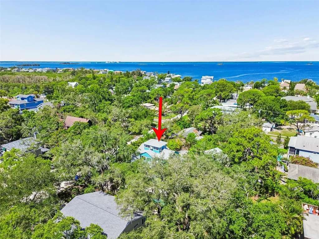 416 Tennessee Avenue Crystal Beach FL 34681