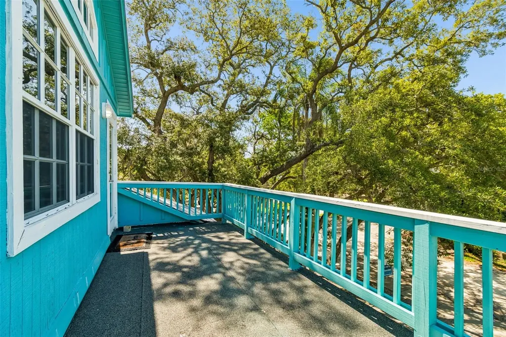 416 Tennessee Avenue Crystal Beach FL 34681