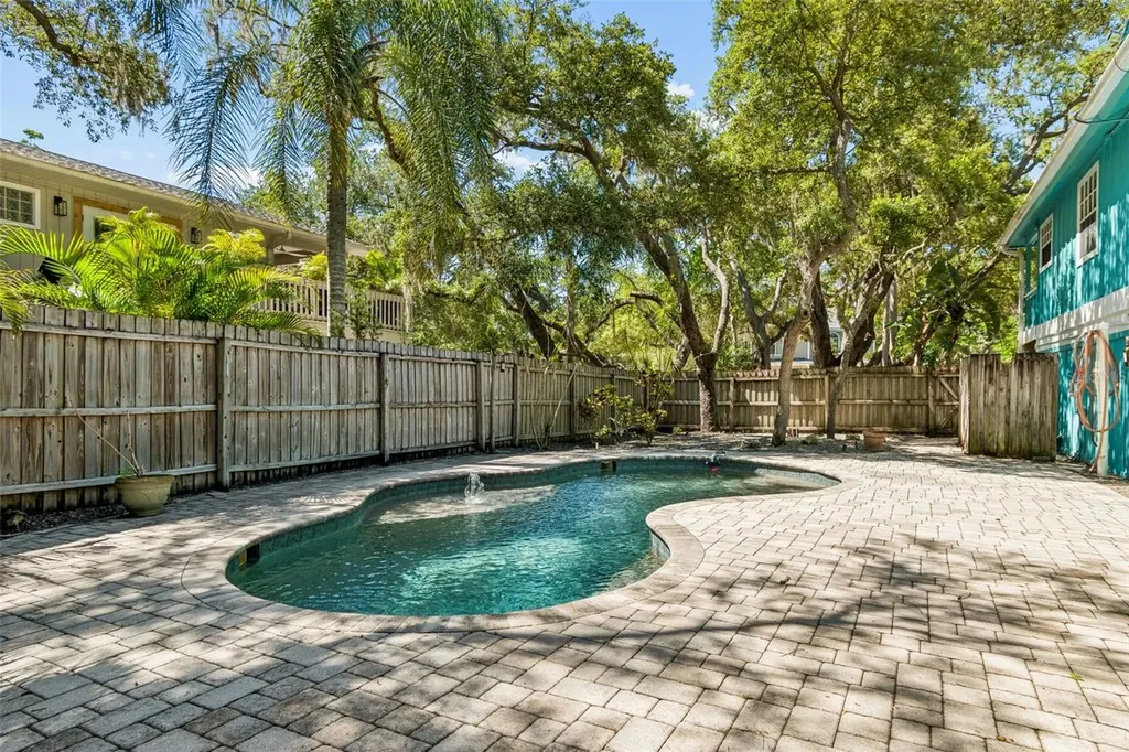 416 Tennessee Avenue Crystal Beach FL 34681