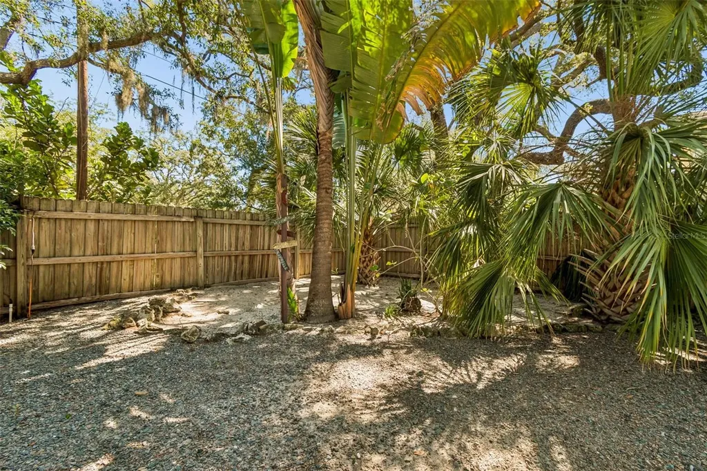 416 Tennessee Avenue Crystal Beach FL 34681