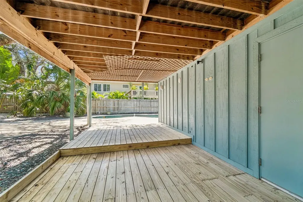416 Tennessee Avenue Crystal Beach FL 34681