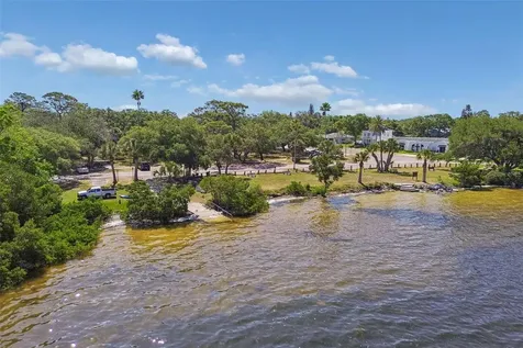 416 Tennessee Avenue Crystal Beach FL 34681