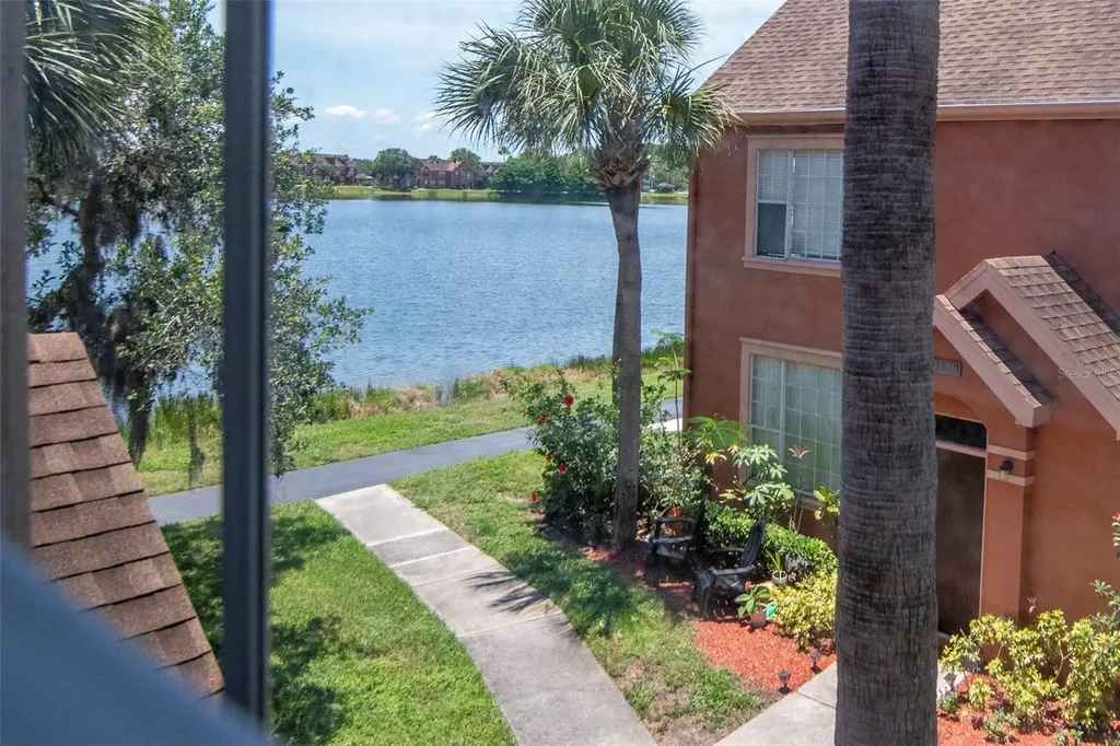 9130 Lake Chase Island Way Tampa FL 33626