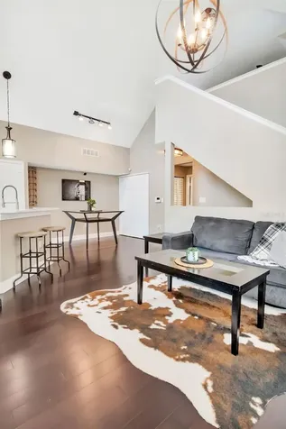 9130 Lake Chase Island Way Tampa FL 33626