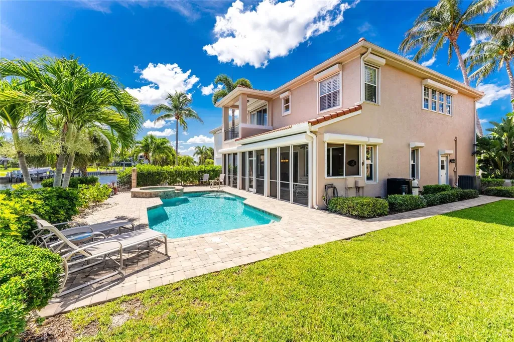 3341 Sunset Key Circle Punta Gorda FL 33955