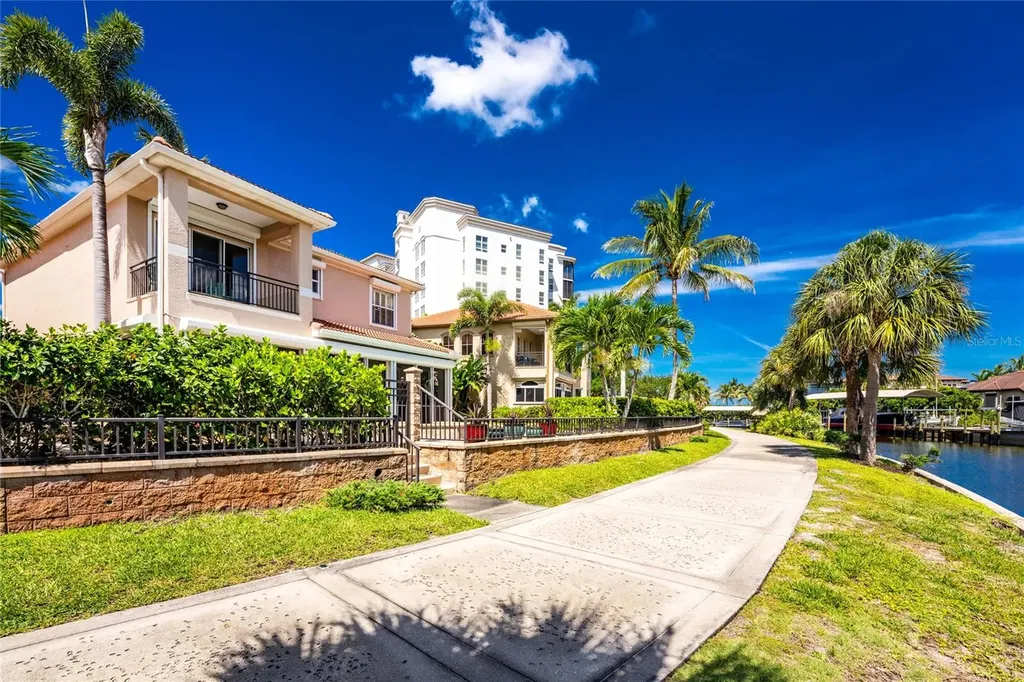 3341 Sunset Key Circle Punta Gorda FL 33955