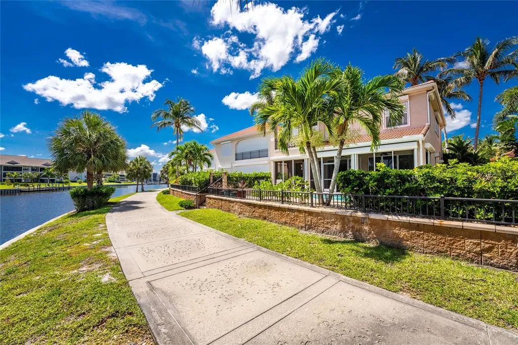3341 Sunset Key Circle Punta Gorda FL 33955