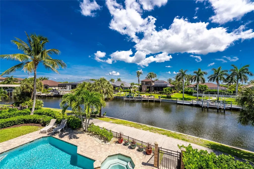 3341 Sunset Key Circle Punta Gorda FL 33955