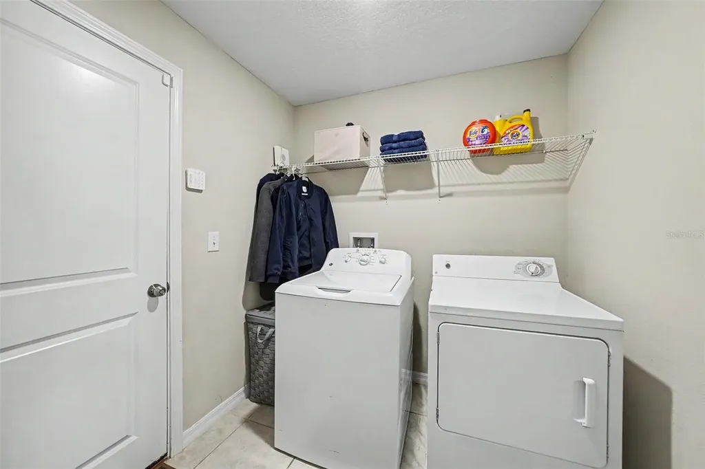 13003 Majestic Garden Lane Riverview FL 33579