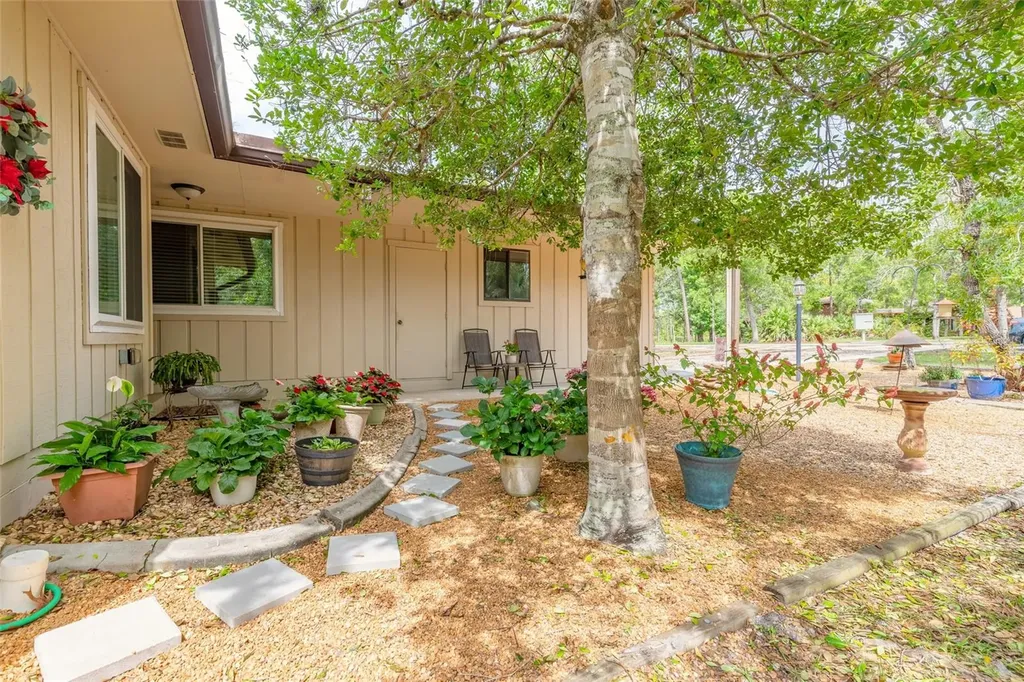 160 Magnolia Loop Port Orange FL 32128