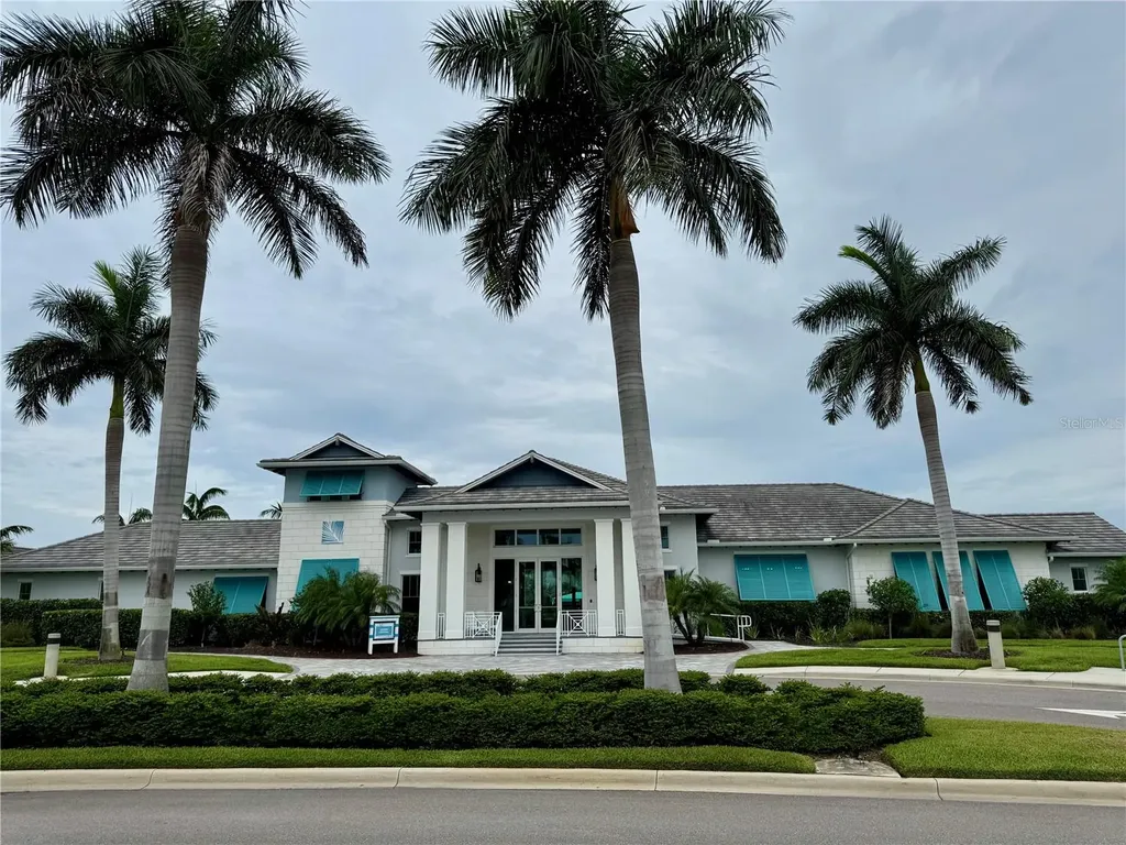 9718 Crystal Isles Circle Sarasota FL 34241