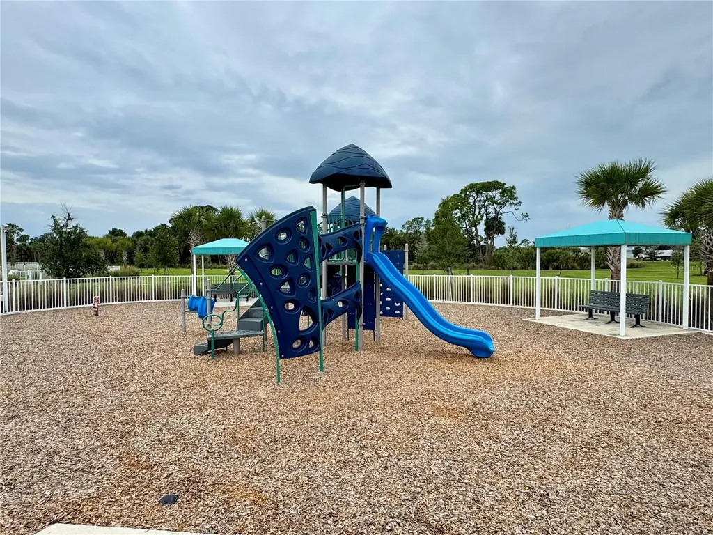 9718 Crystal Isles Circle Sarasota FL 34241