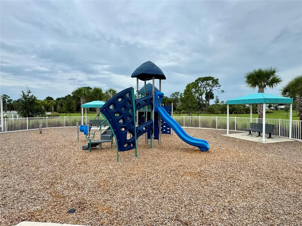 9718 Crystal Isles Circle Sarasota FL 34241