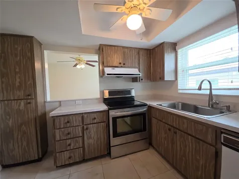 3439 Maclaren Drive Palm Harbor FL 34684