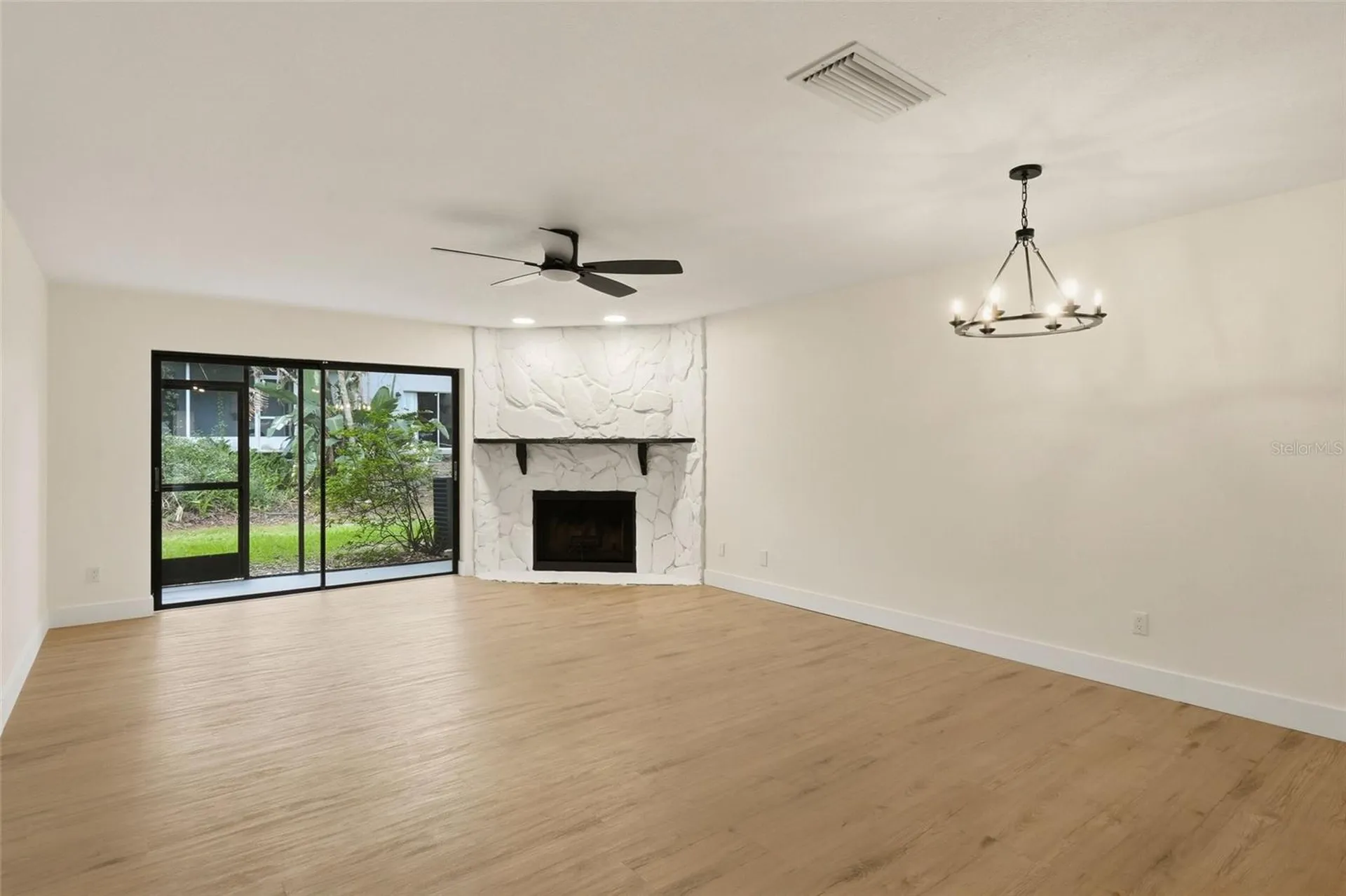 205 Somerset Lane Palm Harbor FL 34684