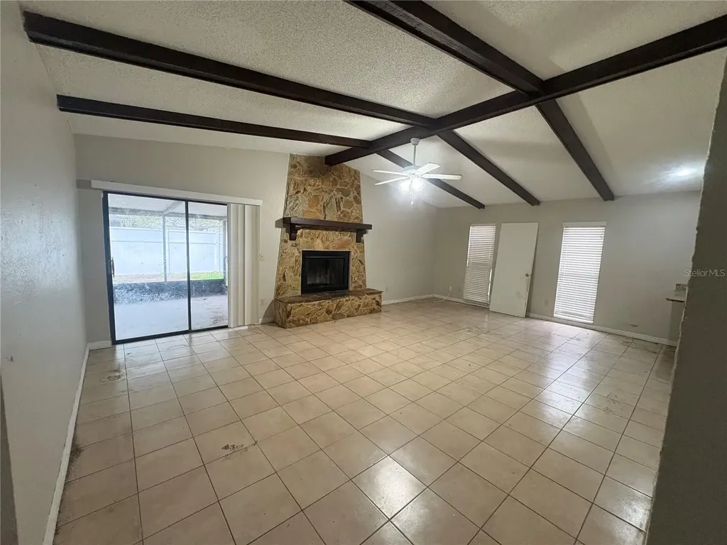524 Wynnwood Drive Brandon FL 33511