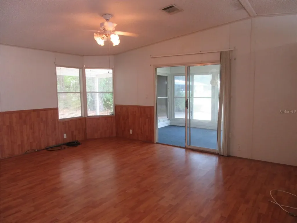 2562 SE 178th Avenue Silver Springs FL 34488