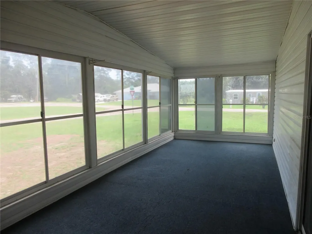 2562 SE 178th Avenue Silver Springs FL 34488