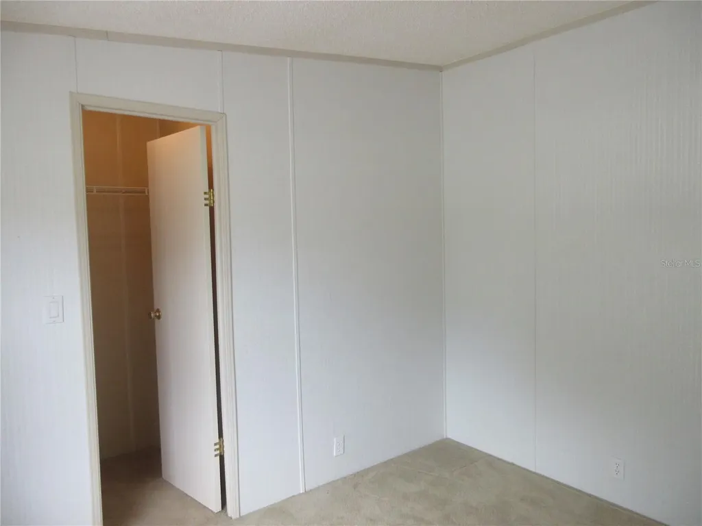 2562 SE 178th Avenue Silver Springs FL 34488