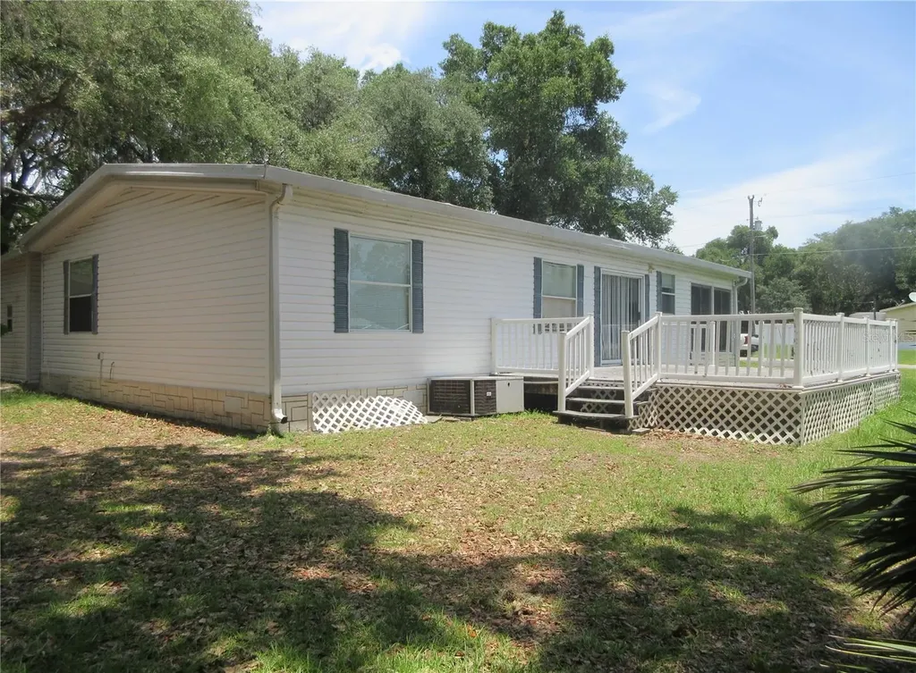 2562 SE 178th Avenue Silver Springs FL 34488