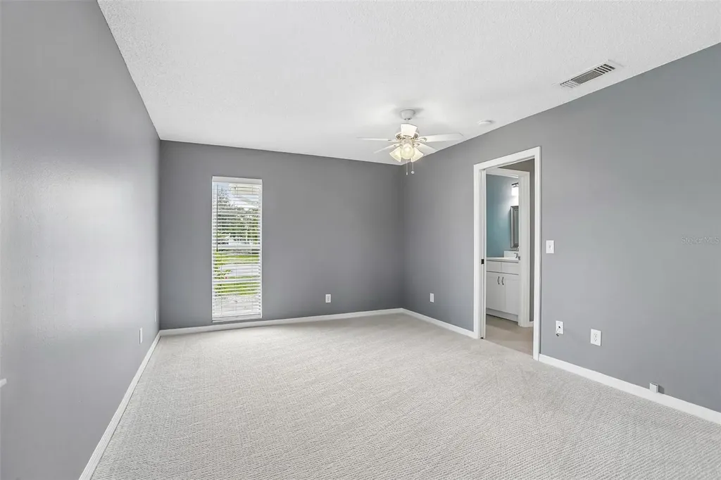 124 Gloucester Boulevard Sun City Center FL 33573