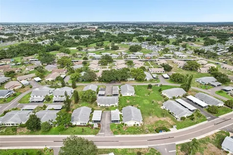124 Gloucester Boulevard Sun City Center FL 33573