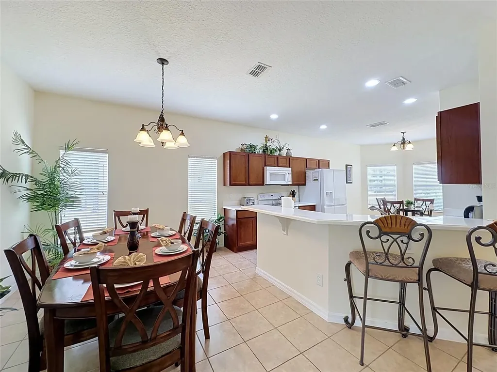 906 Dorset Place Davenport FL 33896