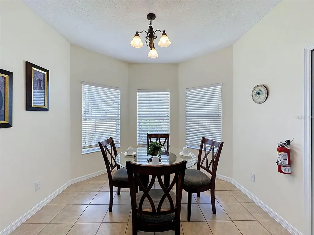 906 Dorset Place Davenport FL 33896
