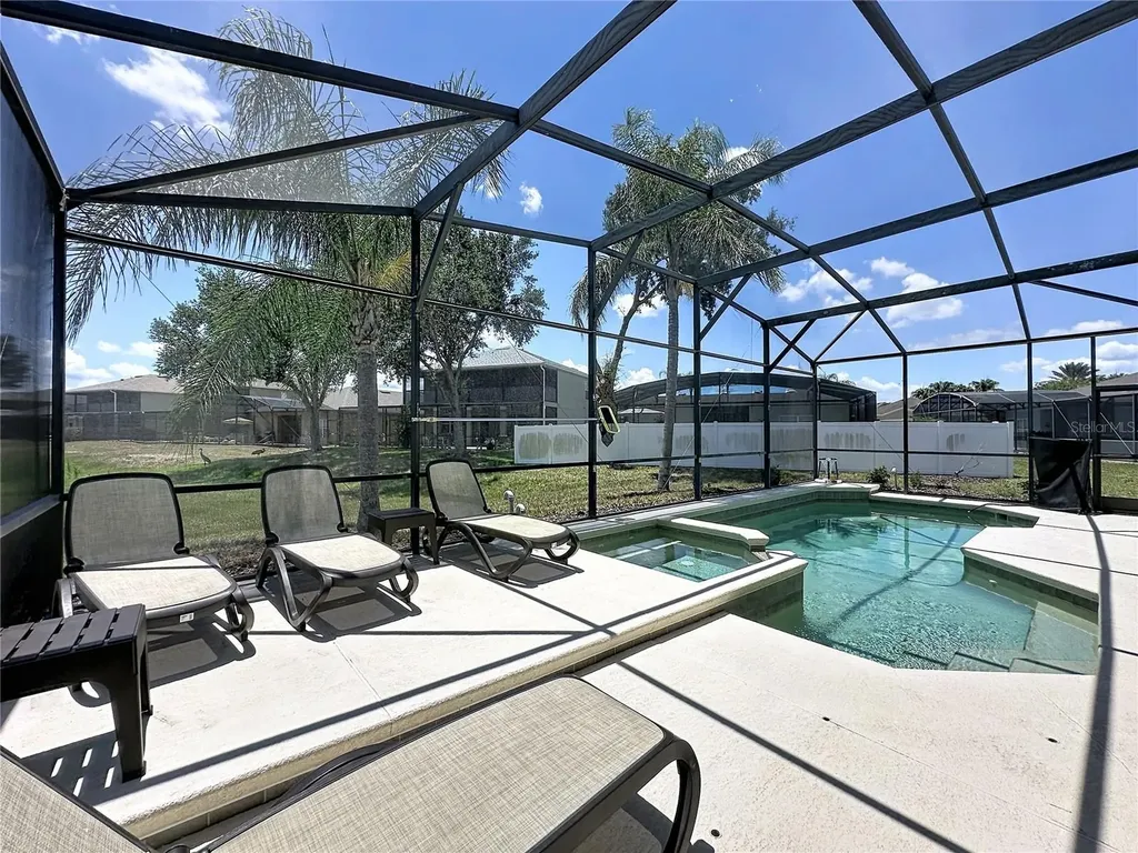 906 Dorset Place Davenport FL 33896