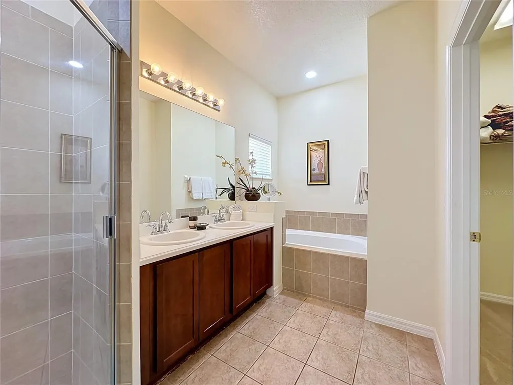 906 Dorset Place Davenport FL 33896