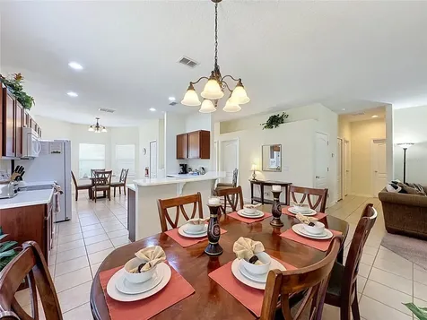 906 Dorset Place Davenport FL 33896